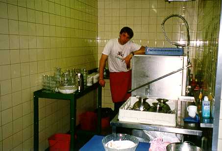 id112-057_15.jpg