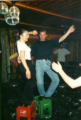 id121-514_13.jpg (17645 Byte)